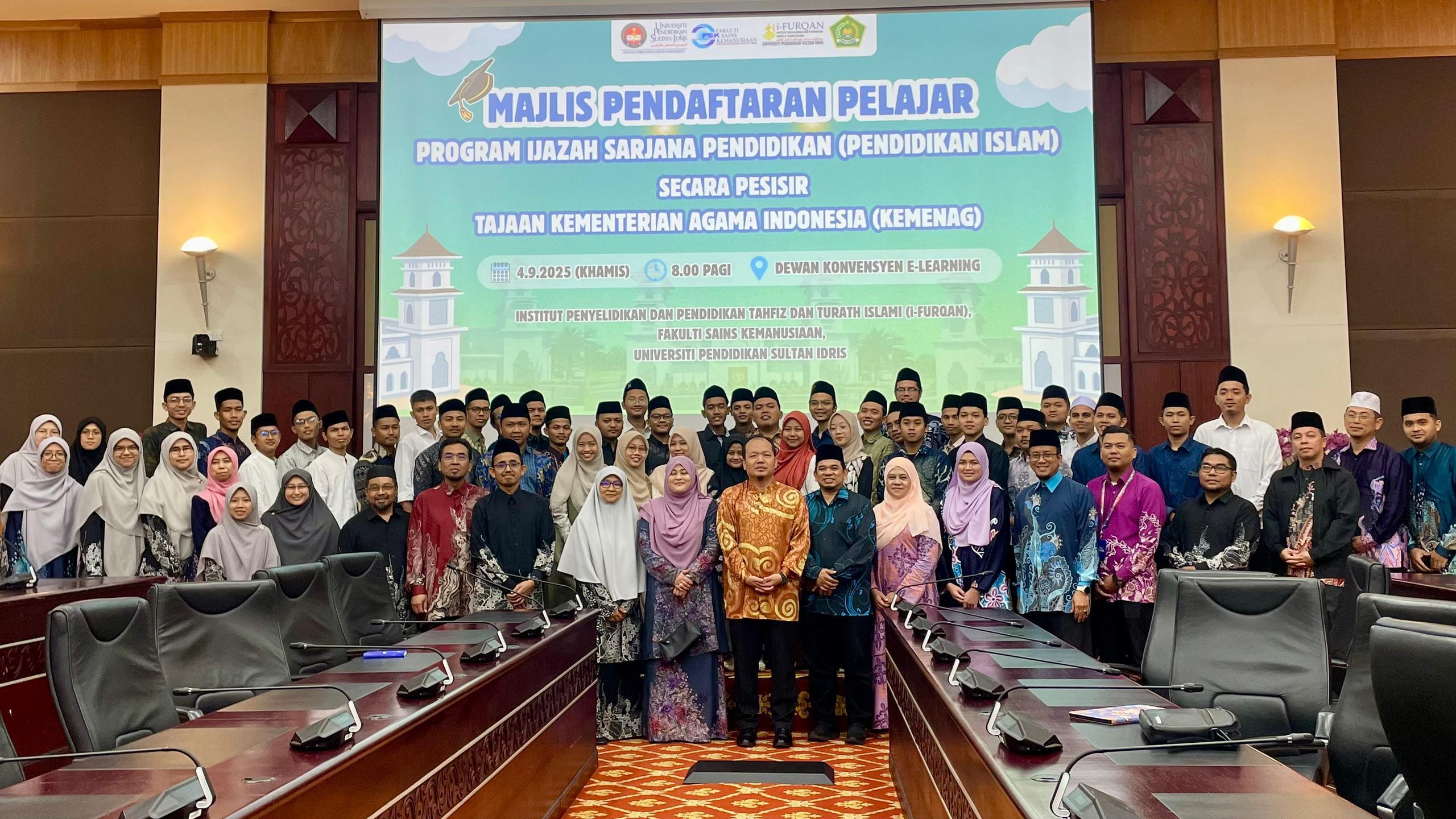 10 Mahasantri Ma’had Aly Lirboyo Ikuti Program Double Degree di UPSI Malaysia