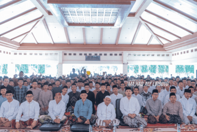 Khidmat dan Penuh Hikmah, Pembukaan Aktivitas LBM-MHM Lirboyo Dihadiri Para Masyayikh