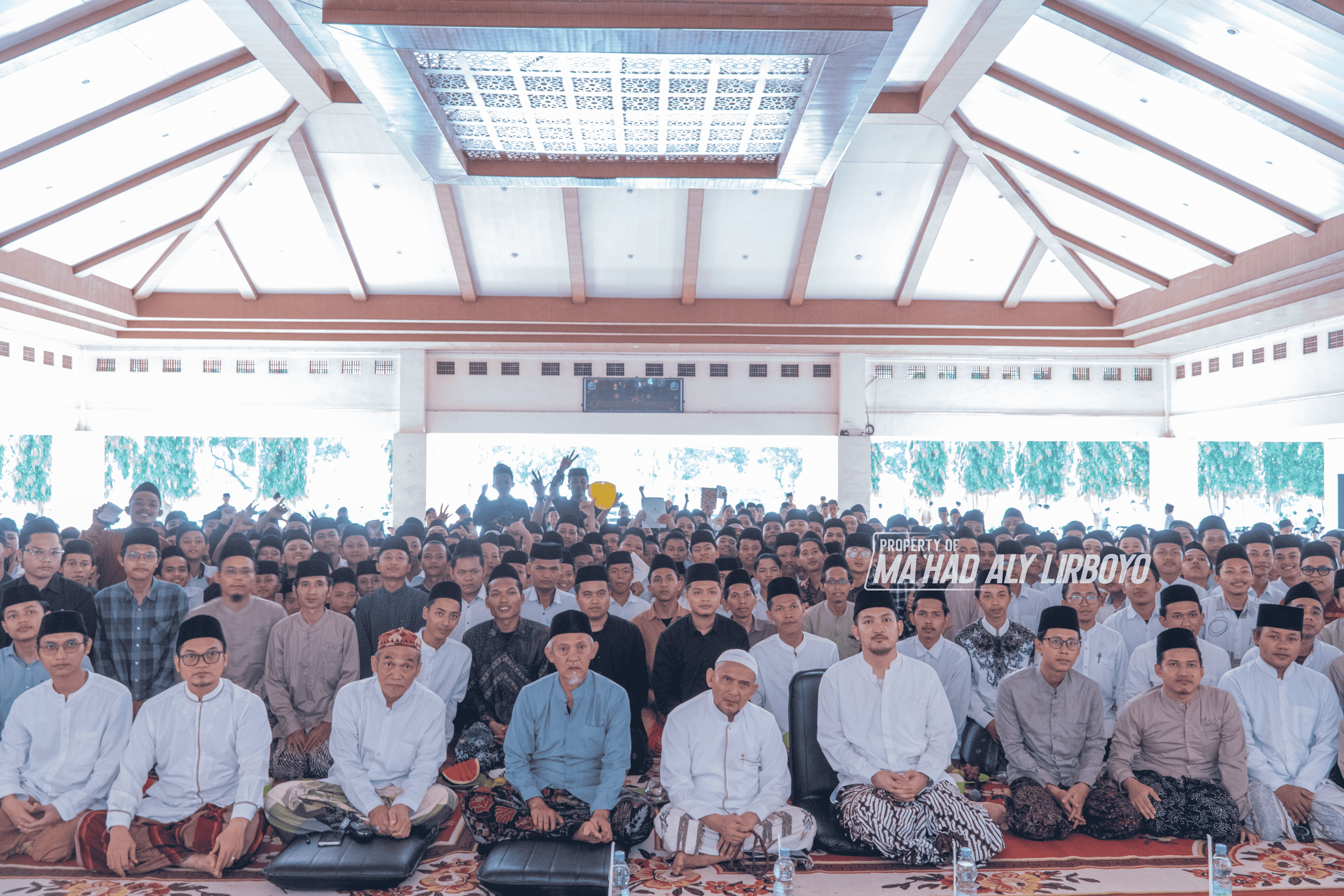 Khidmat dan Penuh Hikmah, Pembukaan Aktivitas LBM-MHM Lirboyo Dihadiri Para Masyayikh