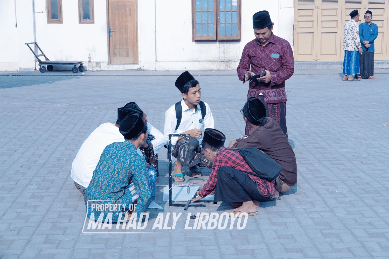 46 Mahasantri Marhalah Ula Ma’had Aly Lirboyo Ikuti Pelatihan Praktik Rashdul Kiblat