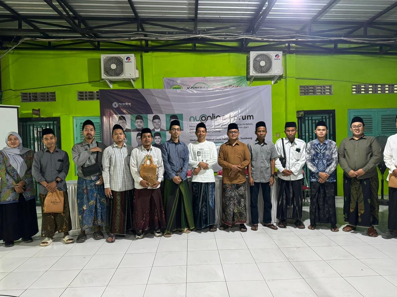 Divisi Media Ma’had Aly Lirboyo Ikuti NU Online Forum, Dalami Profesionalisme Media Pesantren