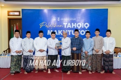 Siapkan Kader Muhaqqiq, Ma’had Aly Lirboyo Gelar Pelatihan Tahqiq Makhtutot Bersama Nahdlotut Turots