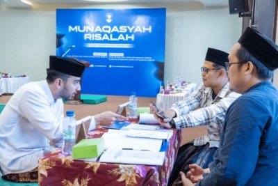 1.483 Mahasantri Marhalah Ula Ma’had Aly Lirboyo Jalani Munaqasyah Risalah