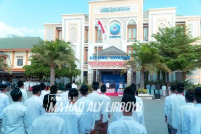 Peringati Hari Santri Nasional 2026, Ribuan Santri dan Mahasantri Ma’had Aly Lirboyo Ikuti Apel Kebangsaan